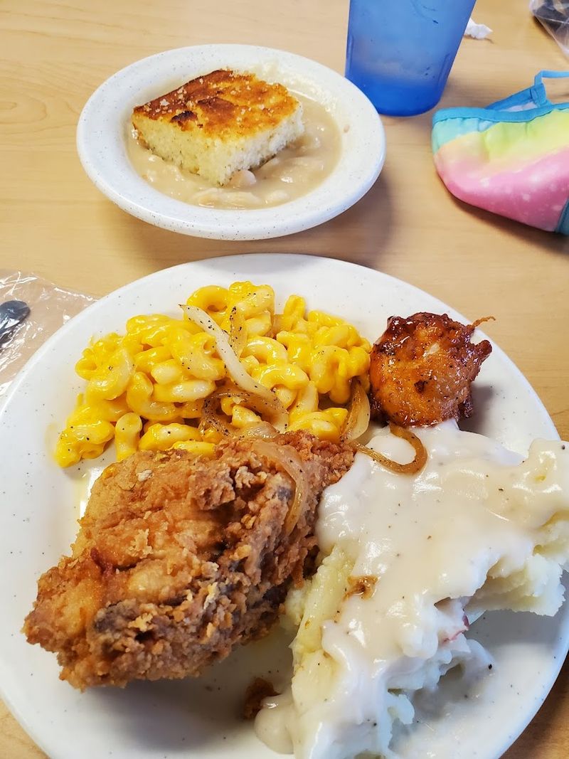 The Fried Chicken That Keeps People Coming Back The Fried Chicken That Keeps People Coming Back