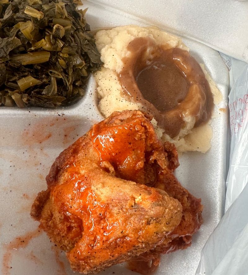 The Fried Chicken That People Line Up For The Fried Chicken That People Line Up For