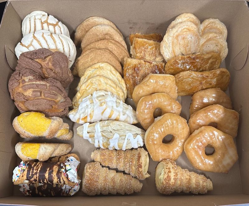 The Full Spread: Cookies, Cakes, Donuts, and More The Full Spread: Cookies, Cakes, Donuts, and More