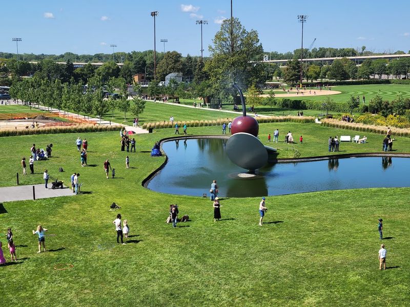 The Garden as a Free Public Space