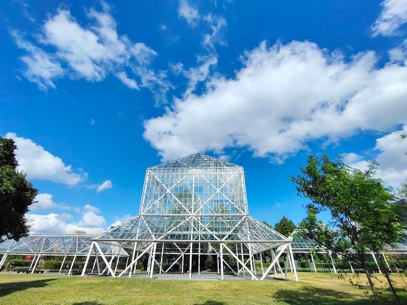 The Marjorie McNeely Conservatory