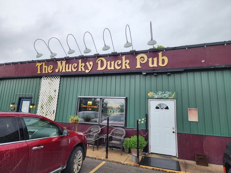 The Mucky Duck Pub, Iowa