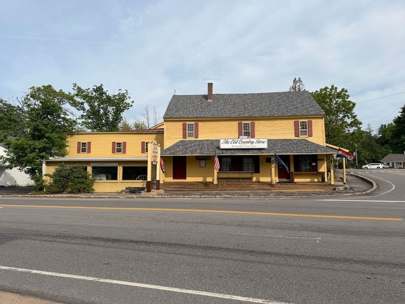 The Old Country Store and Museum (Moultonborough)
