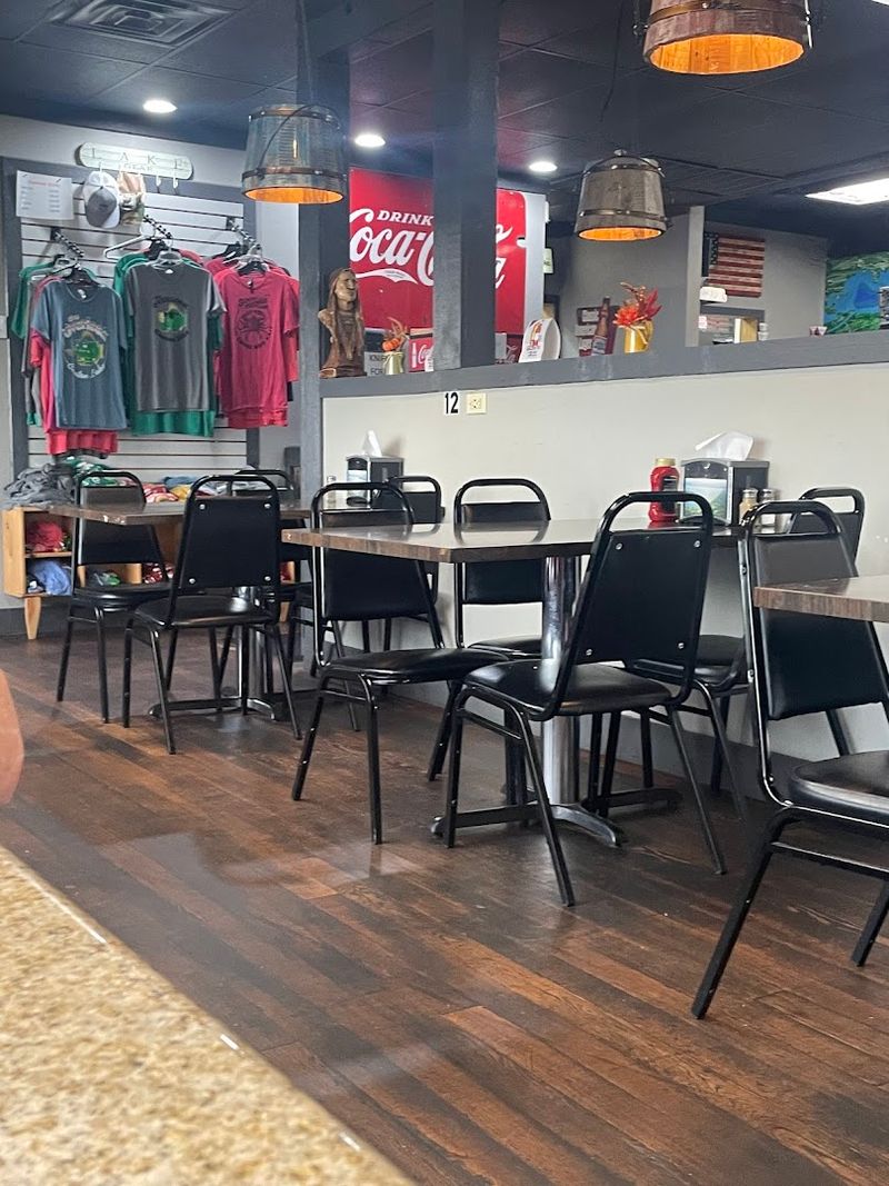 The Overlook Cafe: Comfort Food With a View