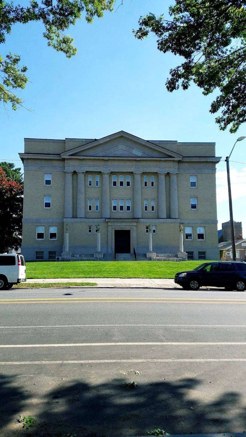 The Post-War Boom That Made This Building Necessary The Post-War Boom That Made This Building Necessary