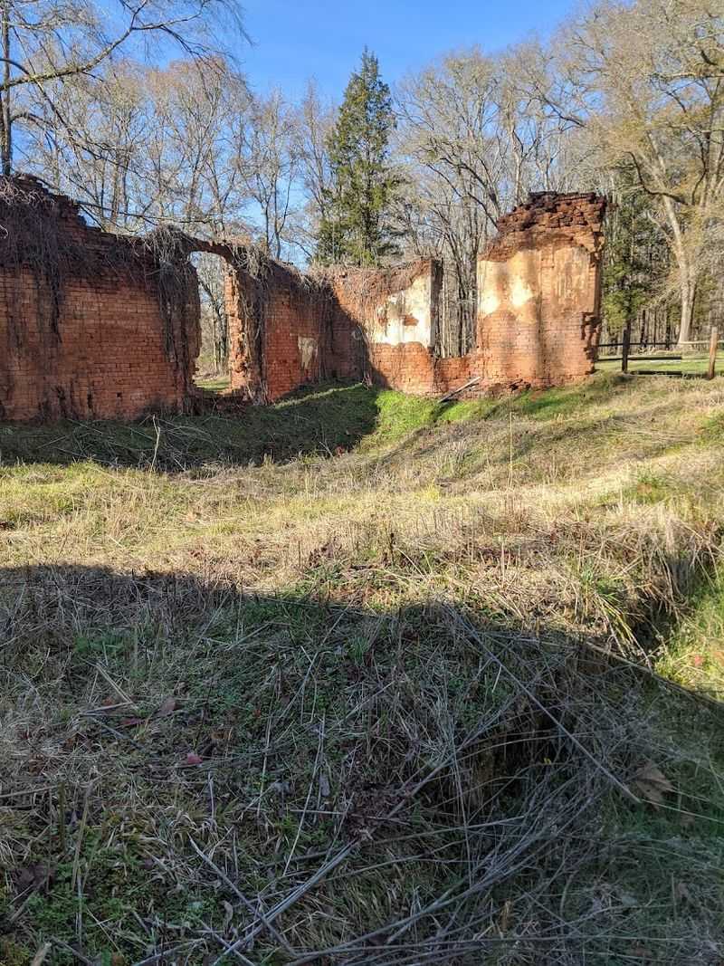 The Ruins That Refuse to Disappear The Ruins That Refuse to Disappear