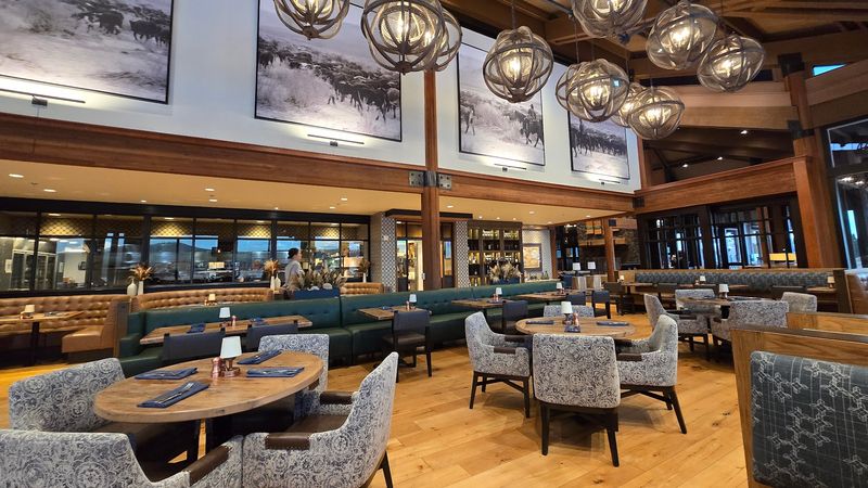 The Rustic-Chic Atmosphere Inside the Lodge