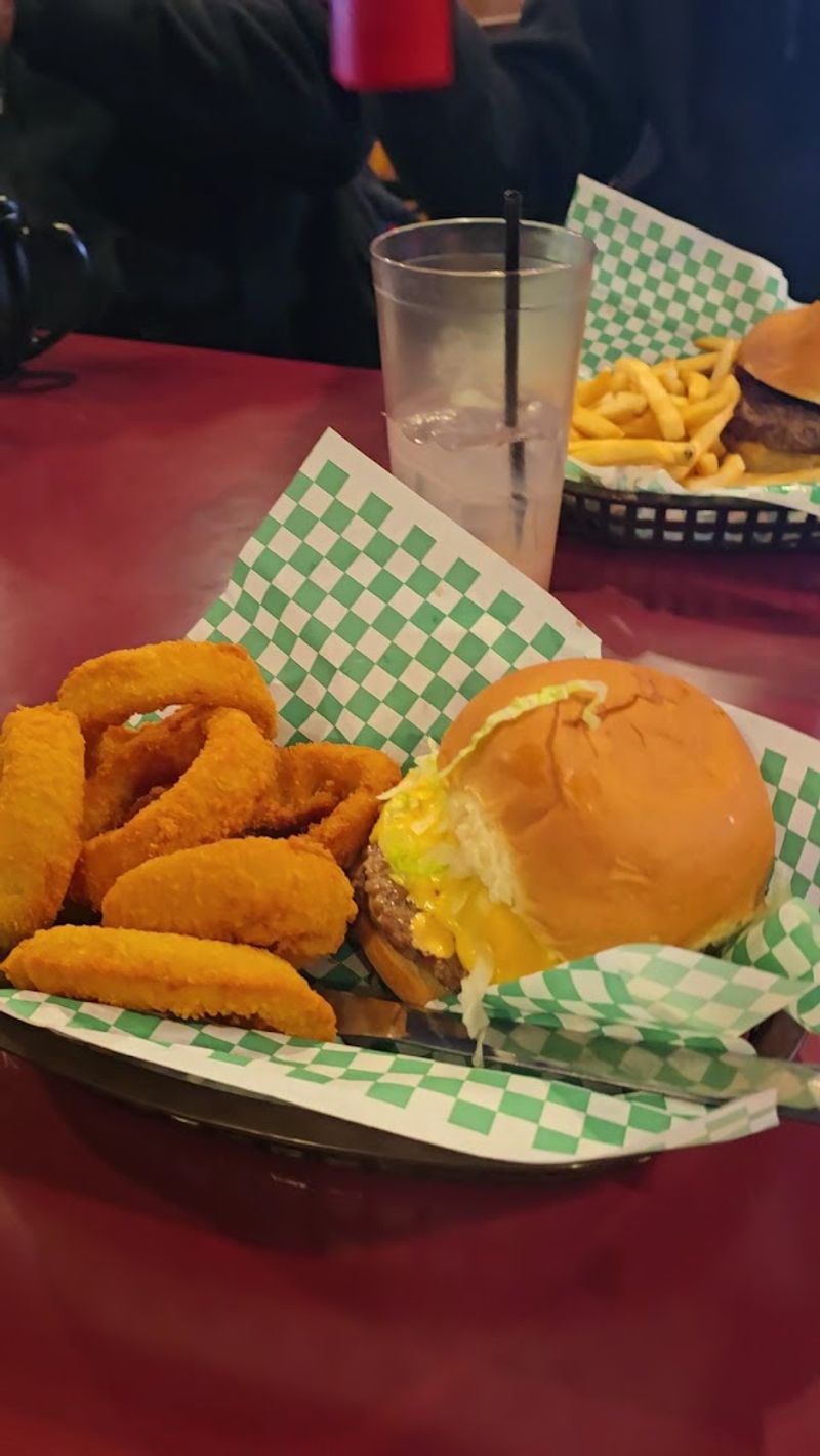 The Saucy Sally and Other Juicy Lucy Variations Worth Trying