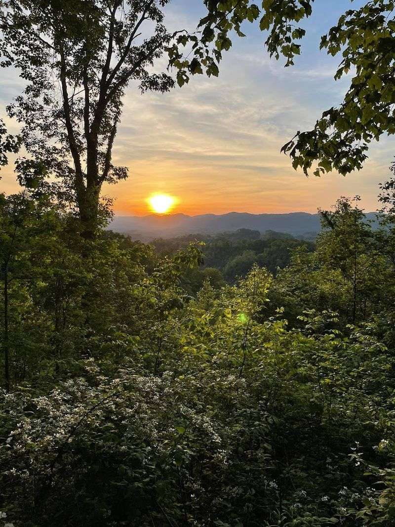 The Scenery Alone Is Worth the Drive to Southwest Virginia The Scenery Alone Is Worth the Drive to Southwest Virginia