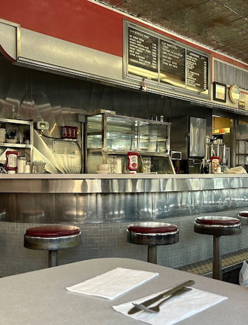 The Service That Makes Every Visit Feel Like a Return The Service That Makes Every Visit Feel Like a Return