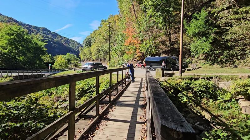 The Short Trail That Gets You Up Close