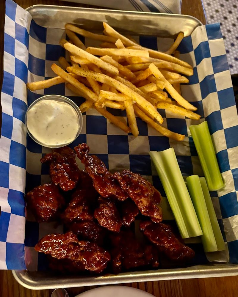 The Smoked Wings That Keep People Coming Back
