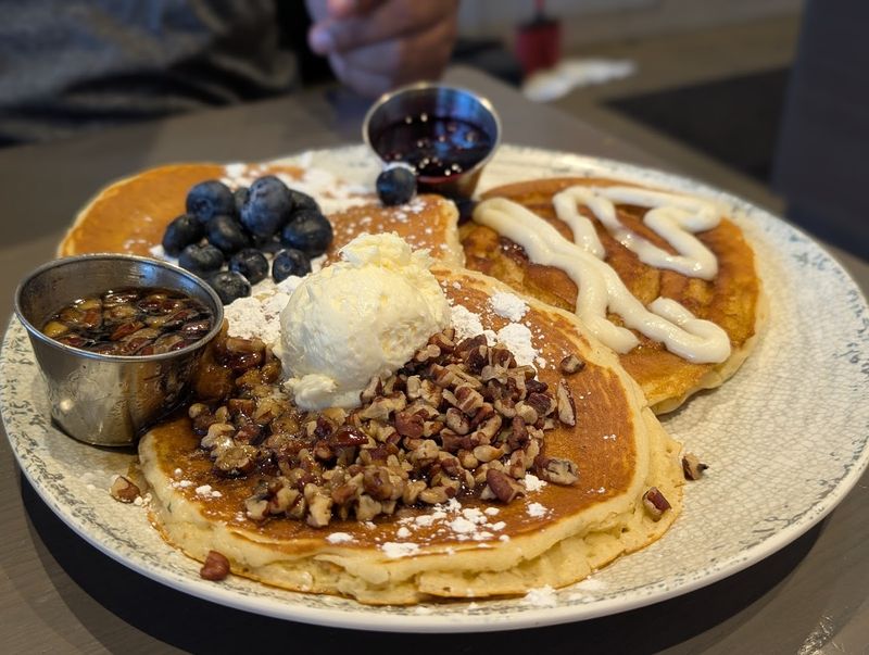 The Sweet Cream Pancakes Everyone Talks About The Sweet Cream Pancakes Everyone Talks About