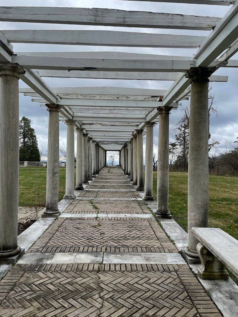 The Terraced Gardens and Their Quiet Grandeur The Terraced Gardens and Their Quiet Grandeur