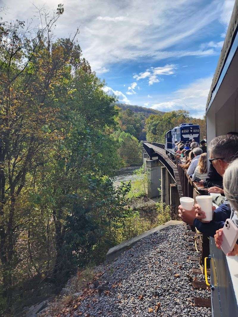 The Three-Hour Round Trip to Sycamore Bridge