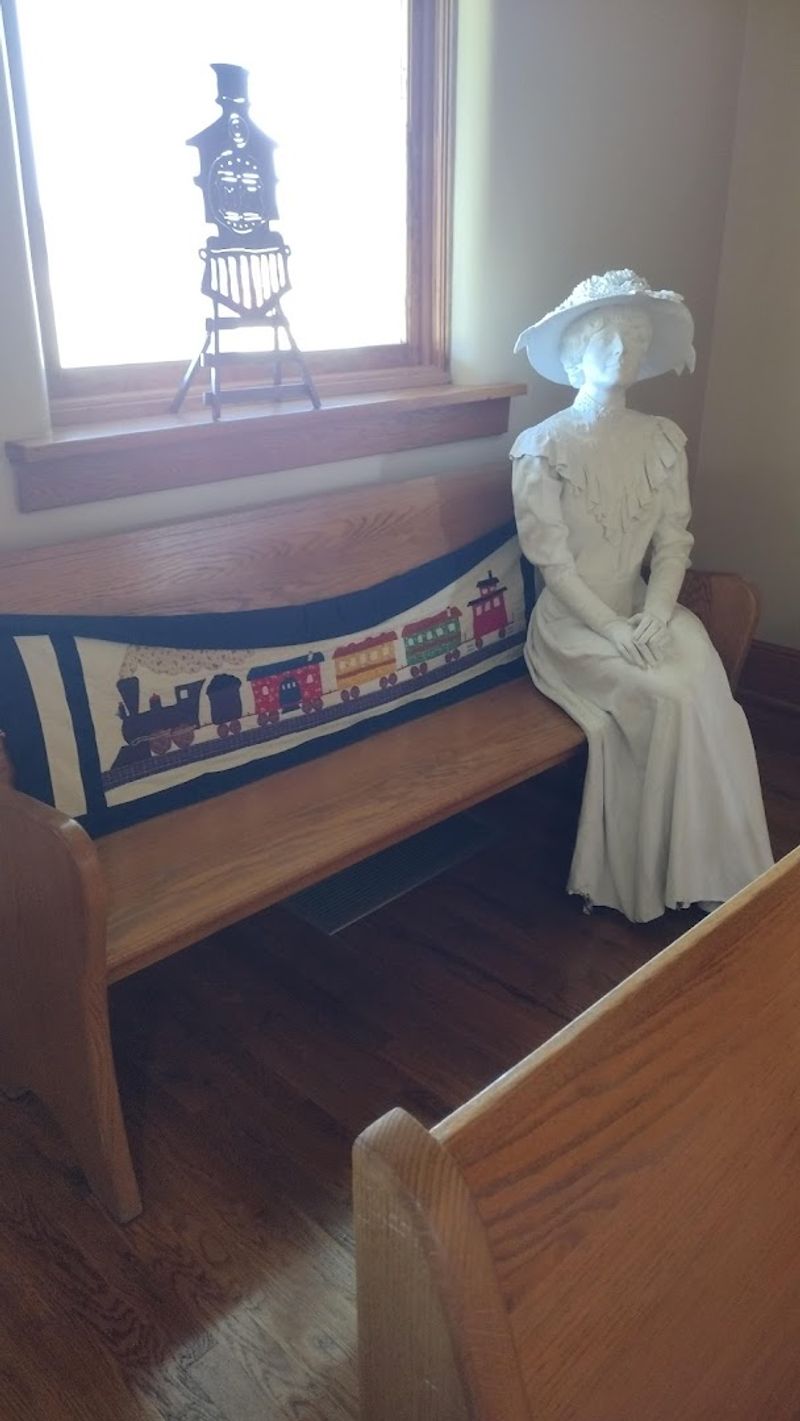 The Tributes to Railroad Workers