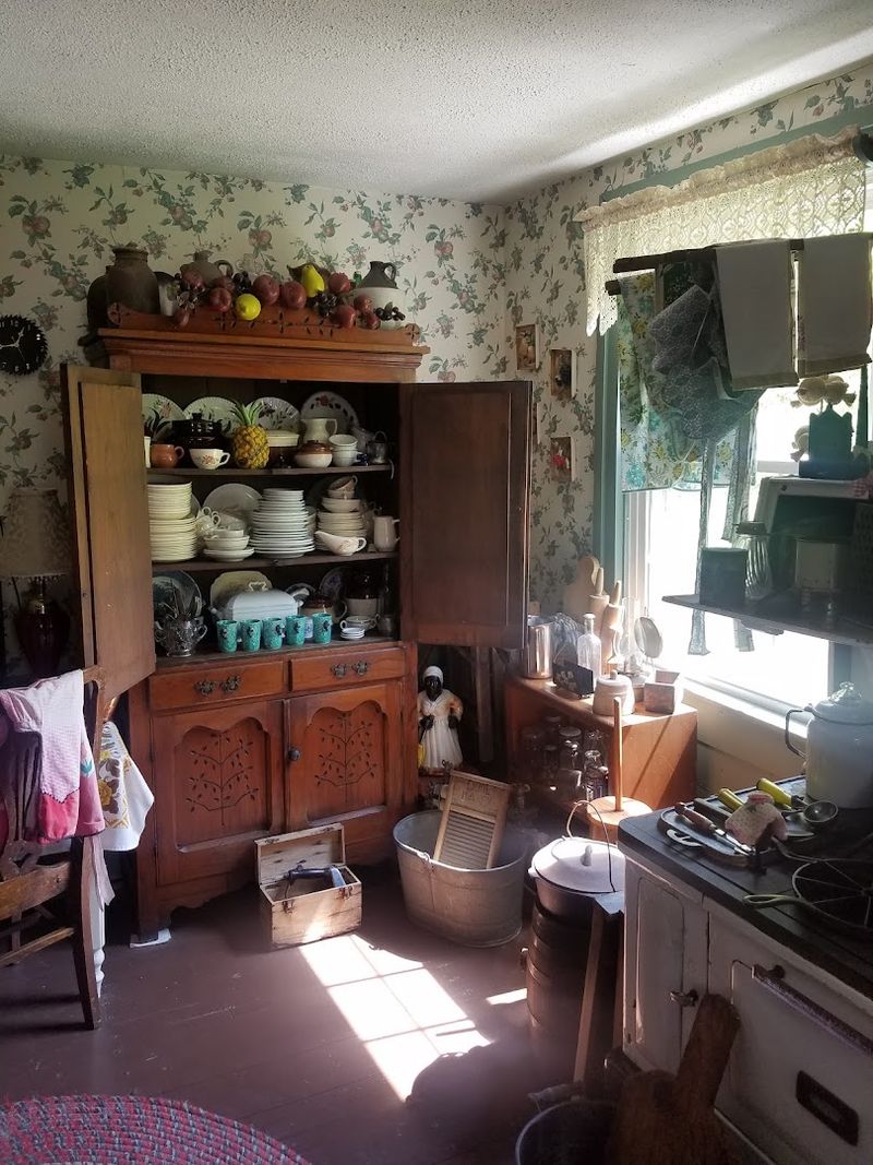 The Underground Railroad and the Hidden Room Below