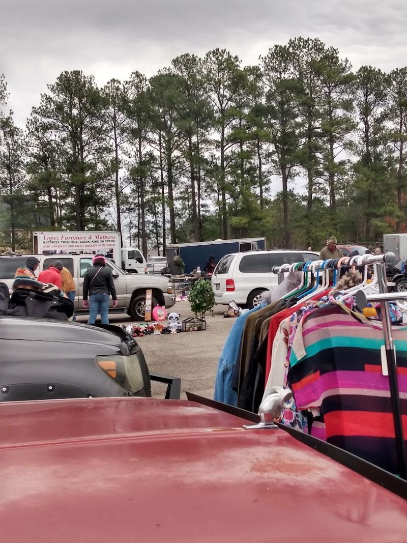 The Vibrant Cultural Tapestry of the Vendor Community