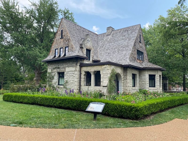 The Victorian Shaw House Offers A Glimpse Into The Past