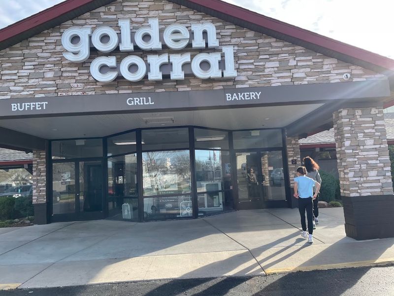 The World's Largest Golden Corral Is Right Here in Branson The World's Largest Golden Corral Is Right Here in Branson