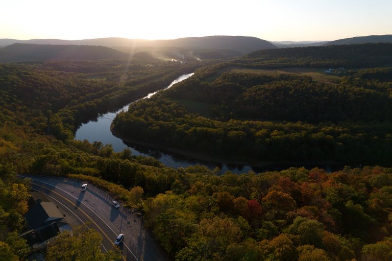 Three States, One Breathtaking View Three States, One Breathtaking View