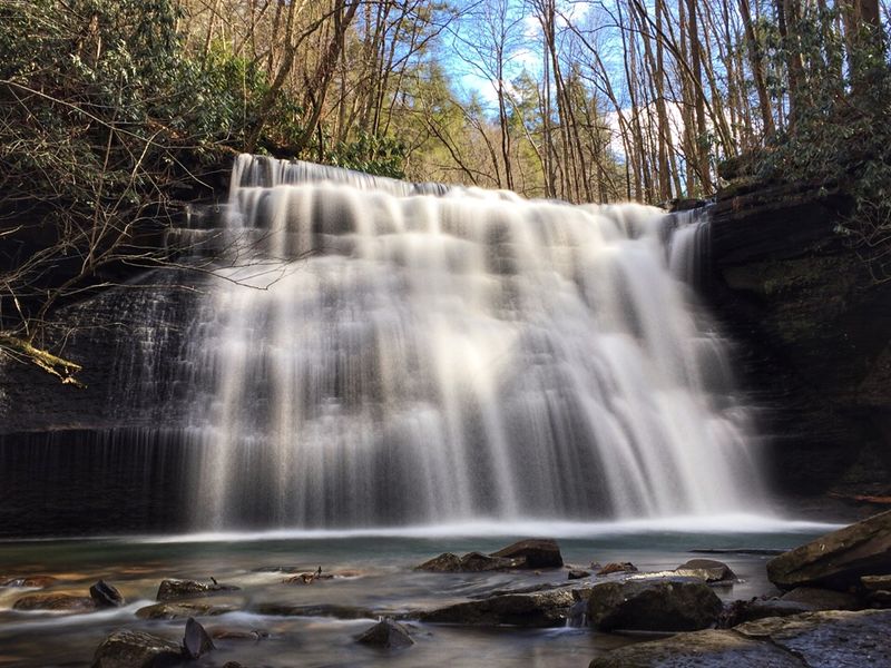 Three Waterfalls That Absolutely Steal the Show Three Waterfalls That Absolutely Steal the Show