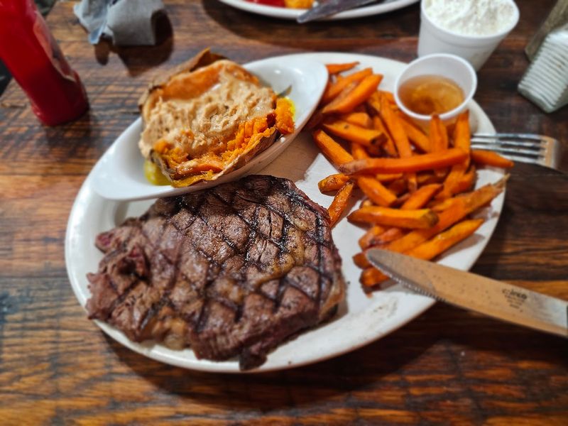 T's Redneck Steakhouse