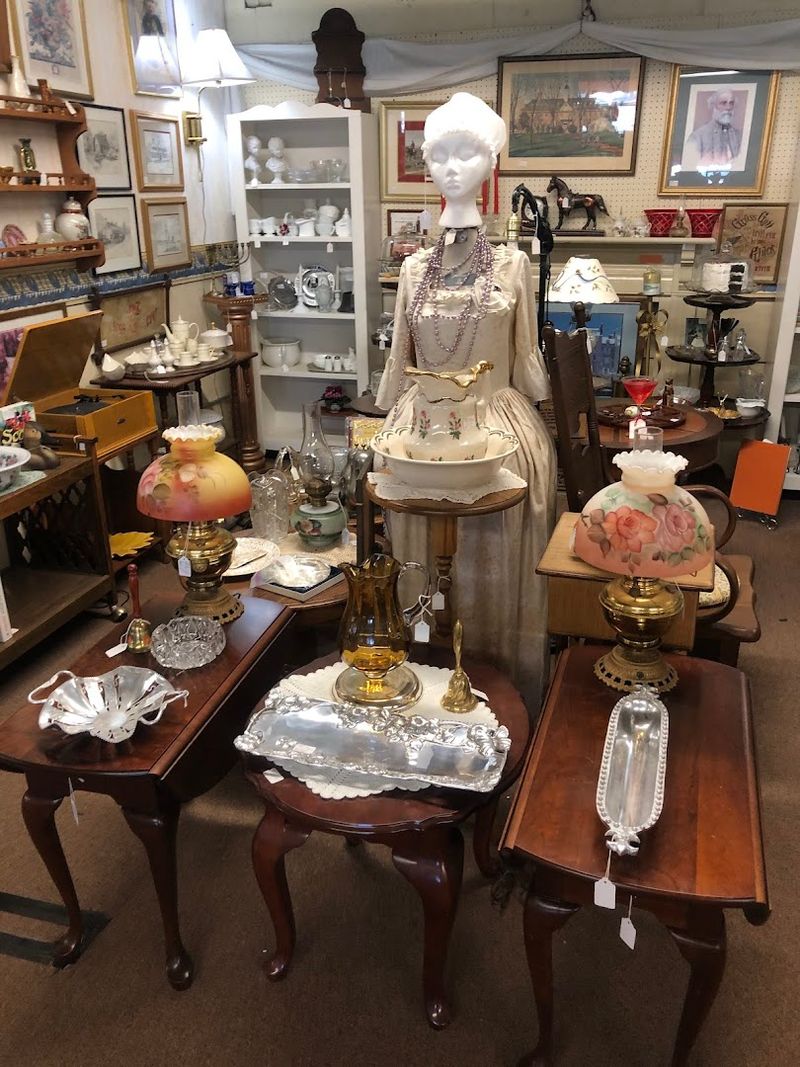 Vintage Clothing, Jewelry, and Paper Ephemera Vintage Clothing, Jewelry, and Paper Ephemera