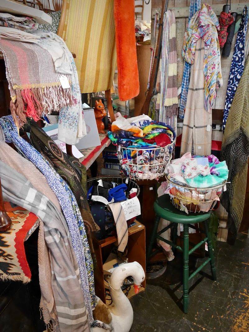 Vintage Clothing Worth a Second Look