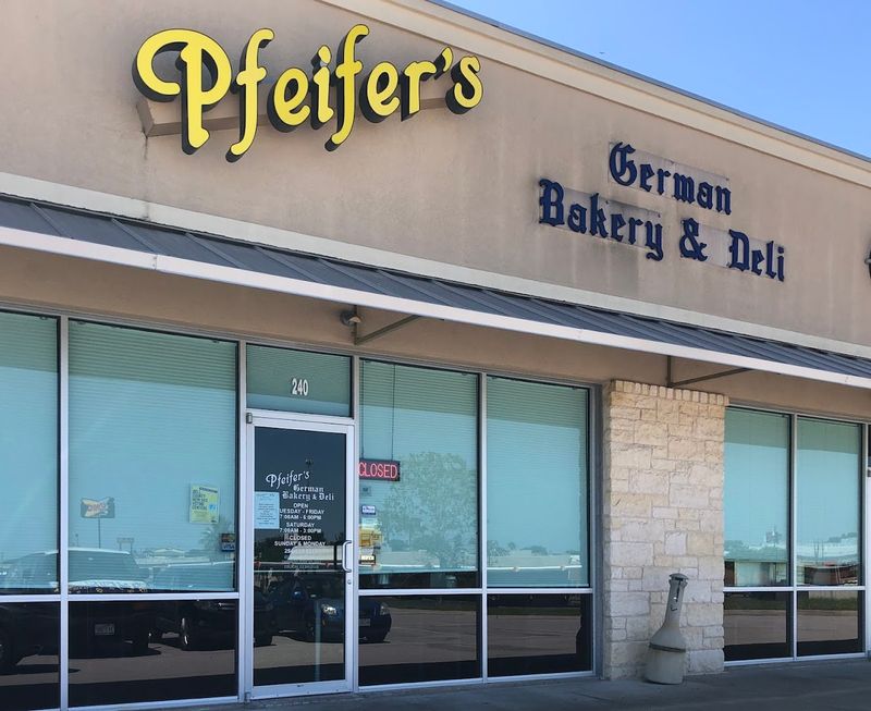 Visiting Pfeifer's and What to Expect on Your First Trip