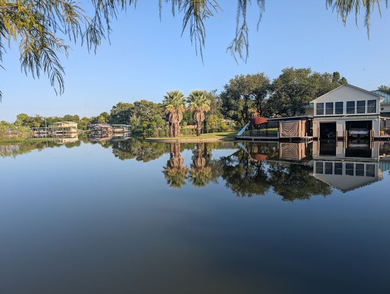 Waterfront Cabins and Lake Houses, Waking Up With Water Views
