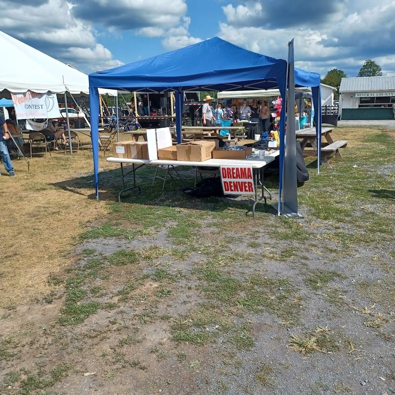 West Virginia Peach Festival in Fort Ashby West Virginia Peach Festival in Fort Ashby