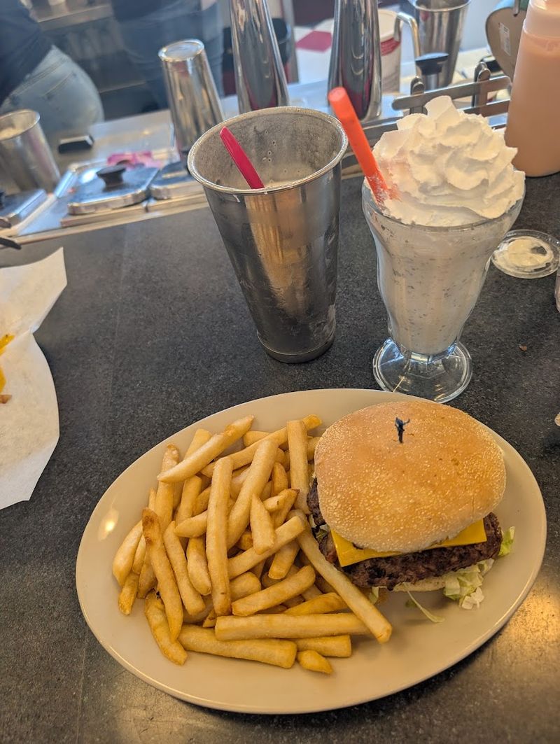 What Makes Broadway Burger Station Worth Remembering
