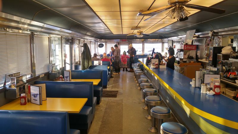What the Inside of This Diner Actually Feels Like