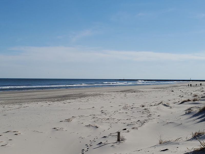 Where the Fishermen and the Horizon Meet