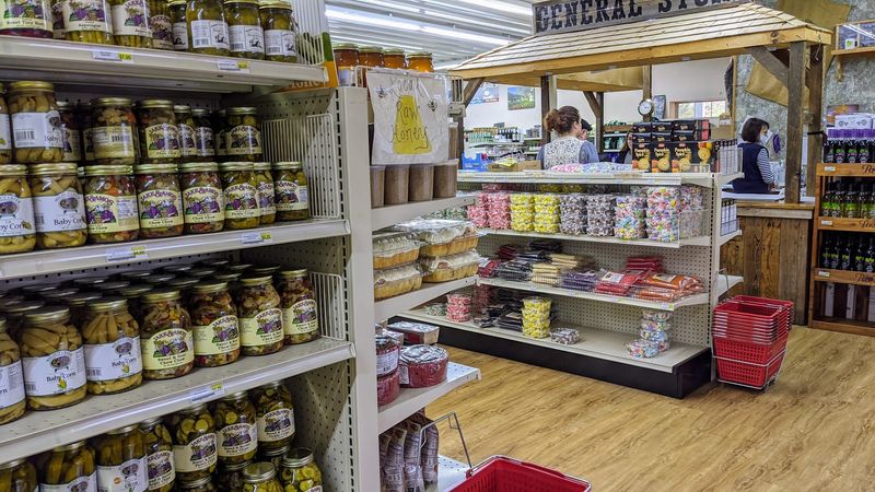 Why Amish Country Store Belongs on Your Branson Itinerary Why Amish Country Store Belongs on Your Branson Itinerary