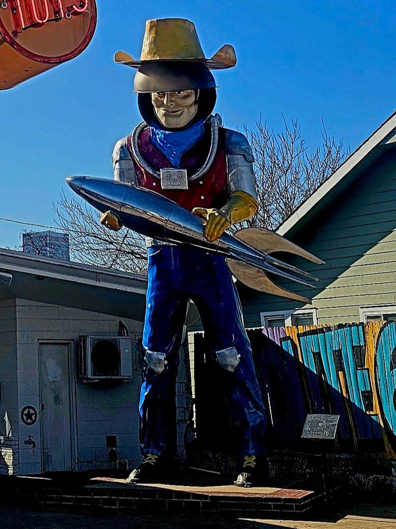 Why Buck Atom Belongs on Every Road Trip List Why Buck Atom Belongs on Every Road Trip List