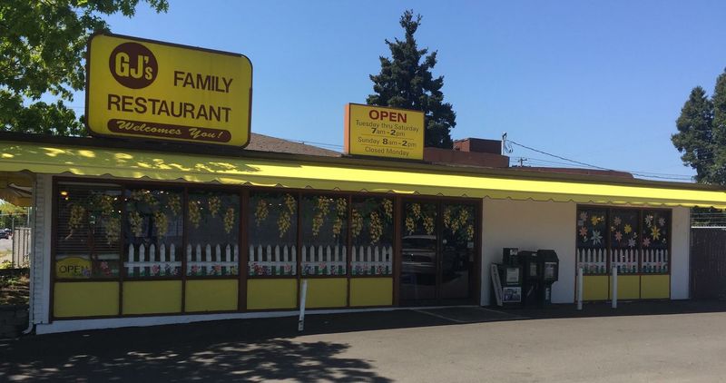Why GJ's Family Restaurant Belongs on Every Eugene Itinerary
