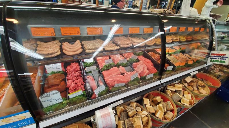 Why June Is the Best Time to Visit Sheridan Fruit Company