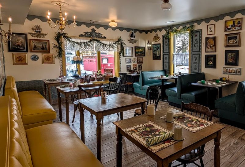 Why Little Falls Cafe Is Worth Every Mile of the Drive