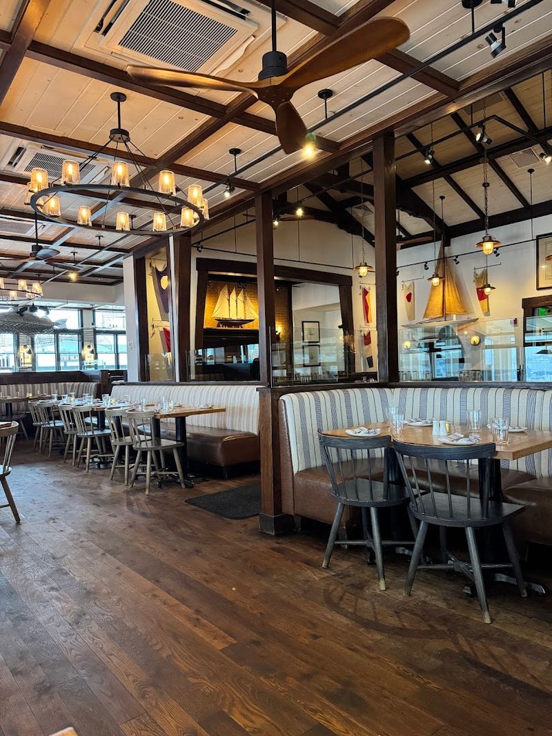Why Lunch Here Feels So Good