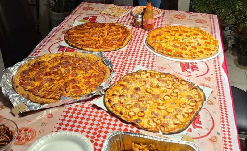 Why Traditional Apizza Still Wins