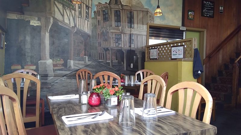 Why the Cafeteria-Style Setup Works So Well