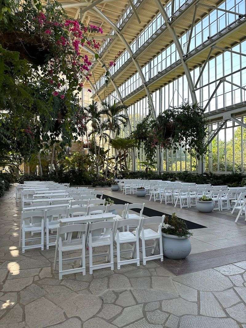Why the Jewel Box Belongs on Every St. Louis Itinerary Why the Jewel Box Belongs on Every St. Louis Itinerary