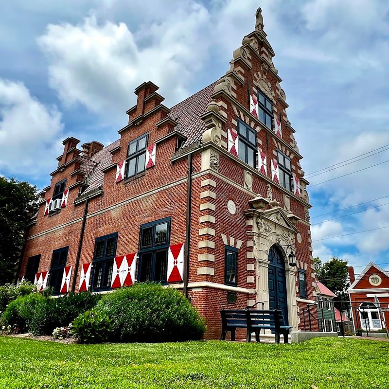 Zwaanendael Museum Adds Character Zwaanendael Museum Adds Character