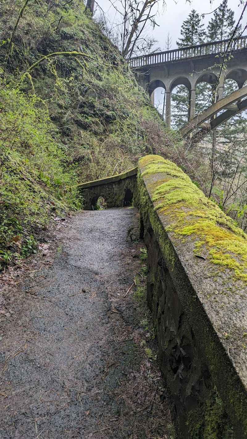 A 0.2-Mile Walk That Punches Way Above Its Weight