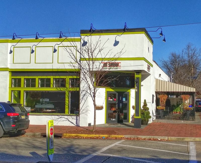 A Borough Where BYOB Dining Became A Culture A Borough Where BYOB Dining Became A Culture