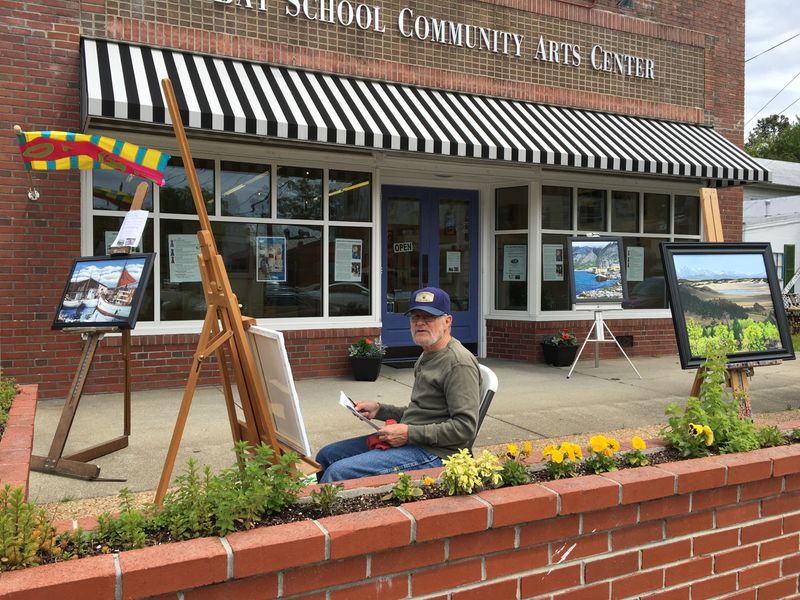 A Canvas of Creativity at the Bay School Community Arts Center A Canvas of Creativity at the Bay School Community Arts Center