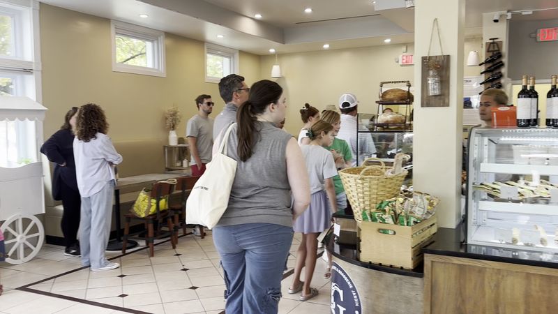 A Community Hub That Beats with Del Ray's Heart A Community Hub That Beats with Del Ray's Heart