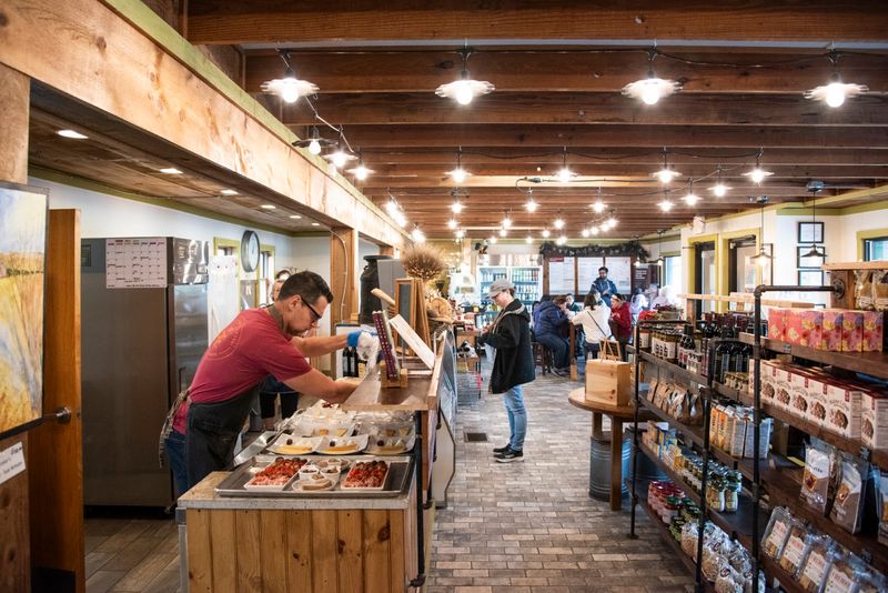 A Cozy Market Cafe Experience A Cozy Market Cafe Experience